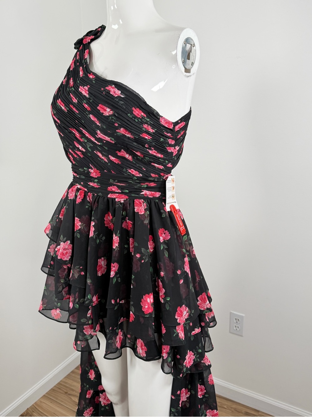 MAC DUGGAL 70246 One Shoulder Ruffled Floral Layered High-Low Dress Size 4 - Picture 14 of 16